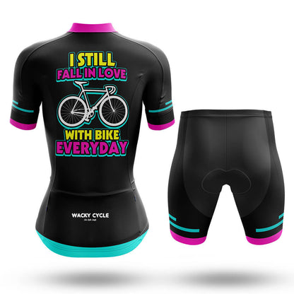 I Still Fall In Love With Bike Everyday – Cycling Jersey